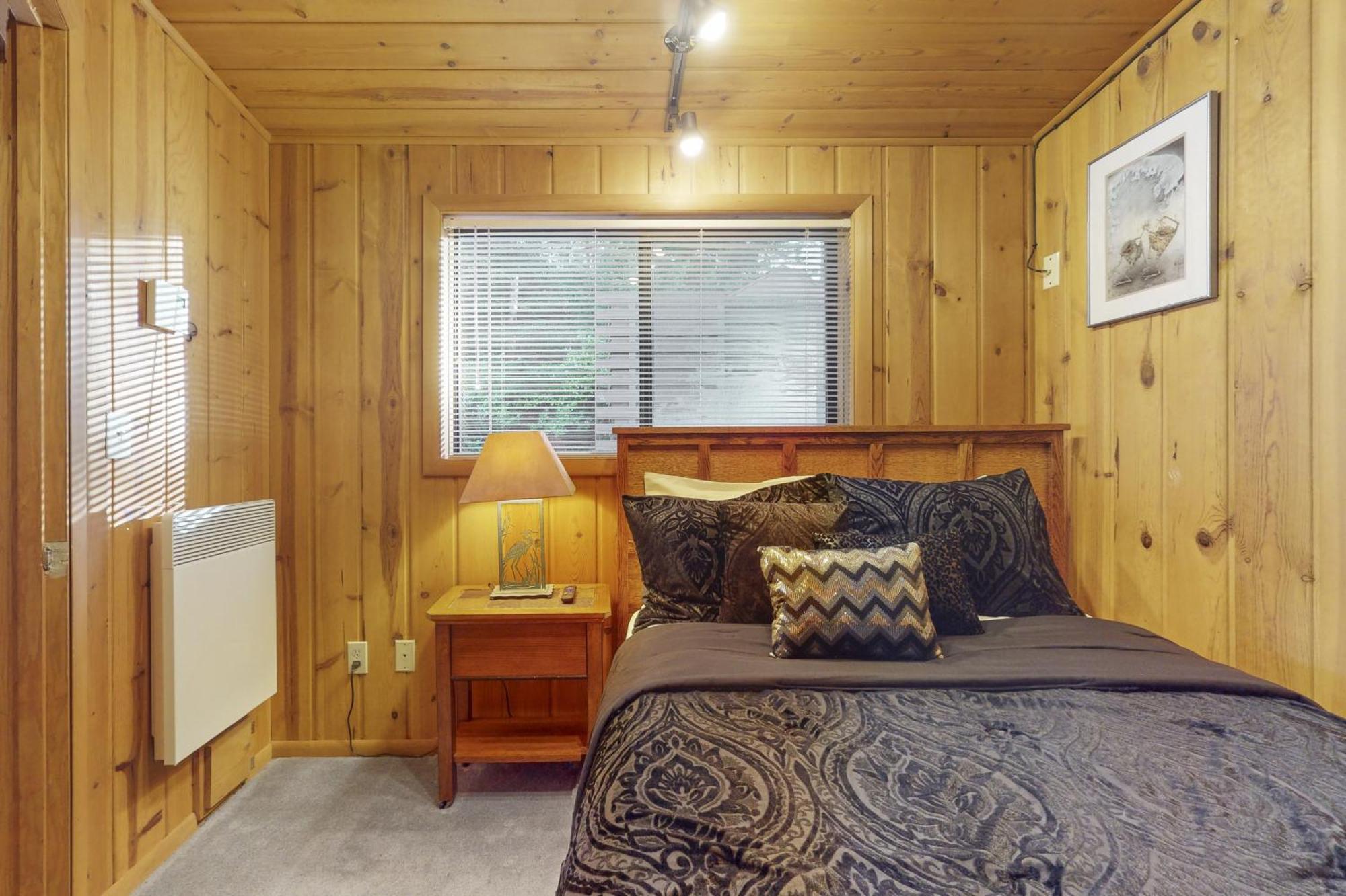 The Cabin At Penn Cove Coveland Екстериор снимка